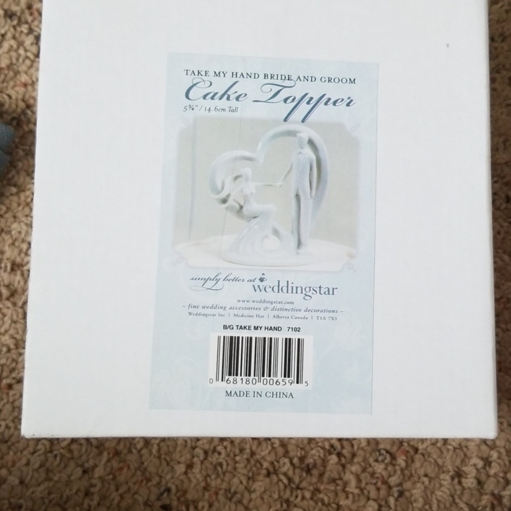 Wedding cake topper